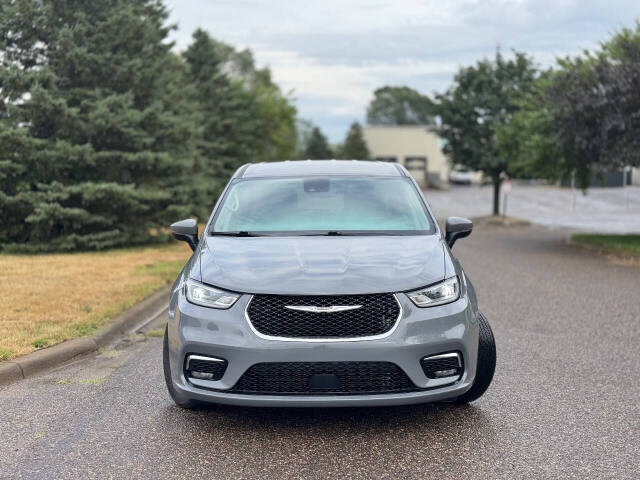 chrysler pacifica hybrid 2023 2C4RC1L76PR614175 image chrysler pacifica hybrid 2023 2C4RC1L76PR614175 image